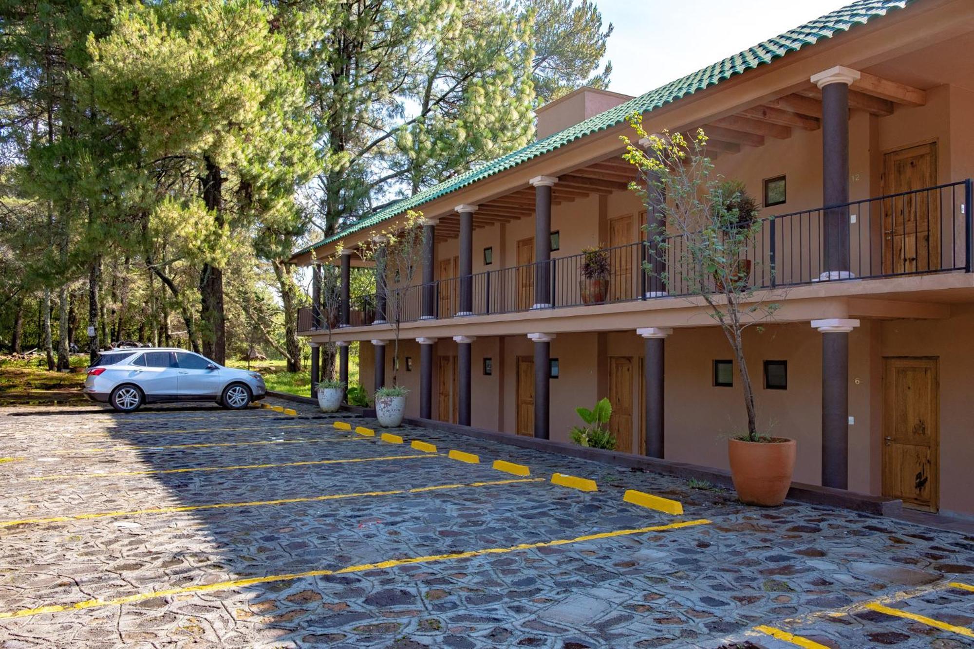 Zirahuen Forest And Resort Εξωτερικό φωτογραφία