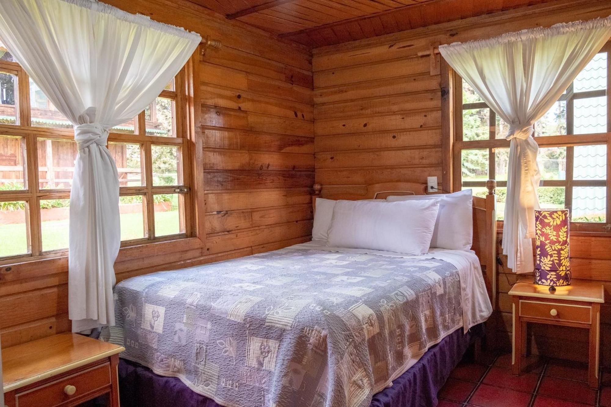 Zirahuen Forest And Resort Εξωτερικό φωτογραφία