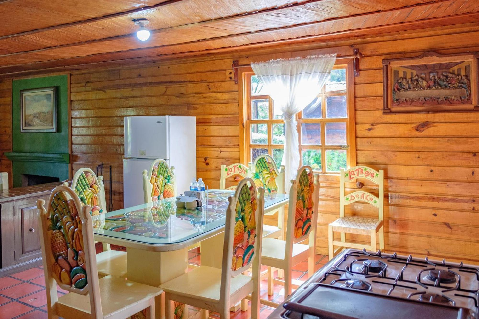 Zirahuen Forest And Resort Εξωτερικό φωτογραφία